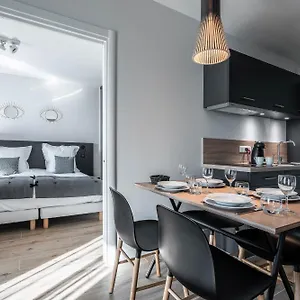 La Grange Des Peres 2*, Annecy France